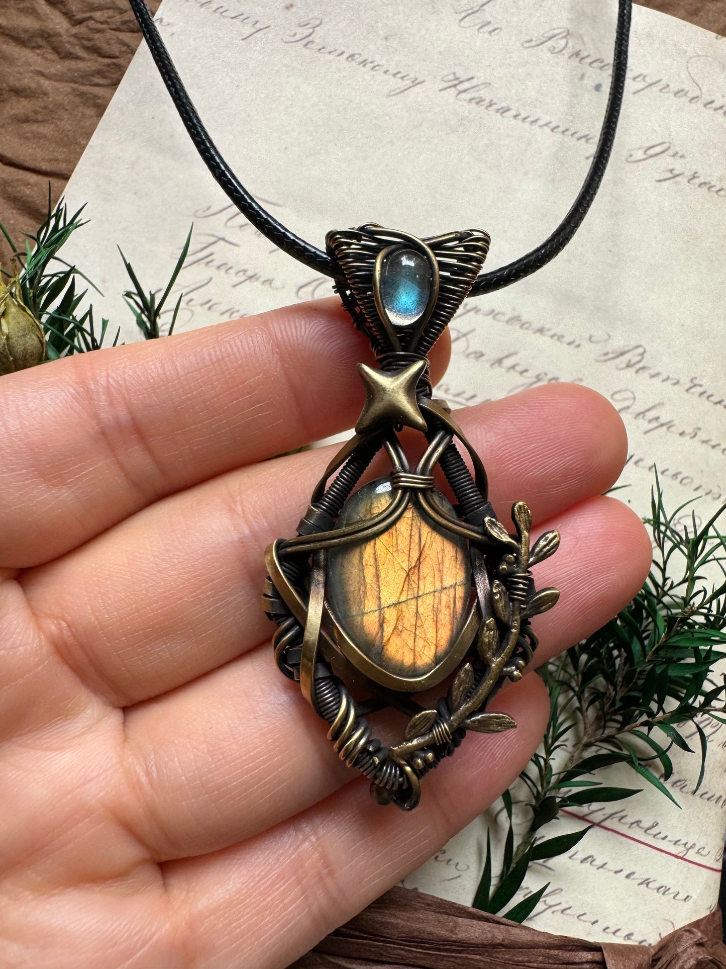 Wire Wrapped Labradorite Pendant