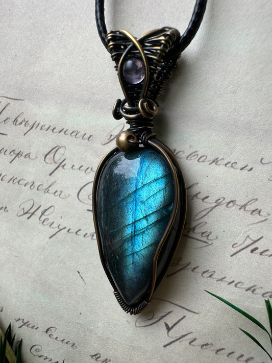 Wire Wrapped Labradorite Pendant